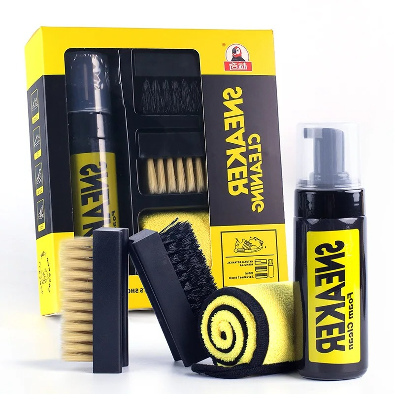 150ml水なしフォームスニーカークリーナーキット（ブラシと - Sneaker Cleaning Kit のレビューと価格
